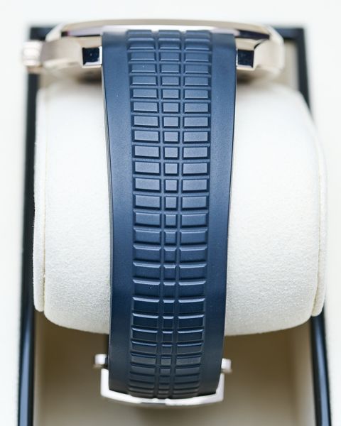 Patek Philippe Aquanaut 5168G-001